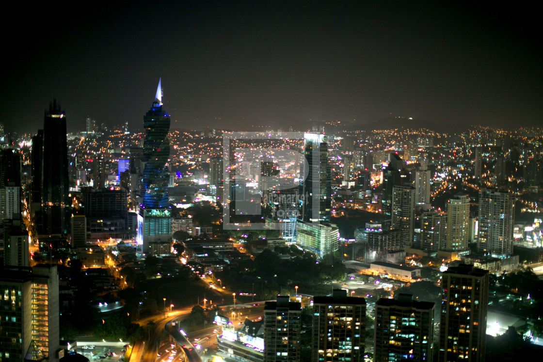 "Vista Nocturna Area Bancaria 3" stock image