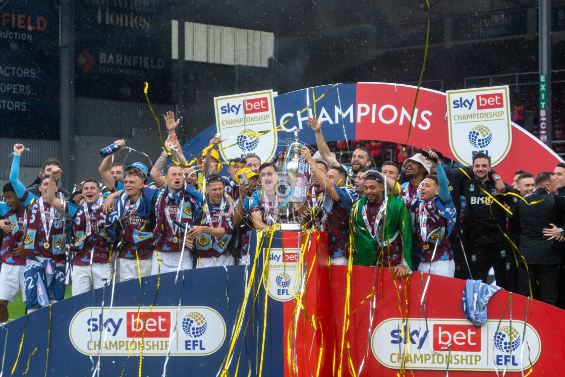 BURNLEY ARE CHAMPIONS. Burnley win the EFL Championship 2022/23. : r/Burnley