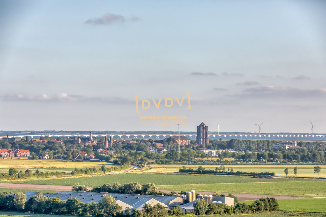 "100120 Luchtfoto Zierikzee met op achtergrond Oosterschelde" stock image