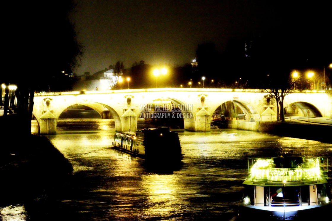 "The Seine river at night" stock image