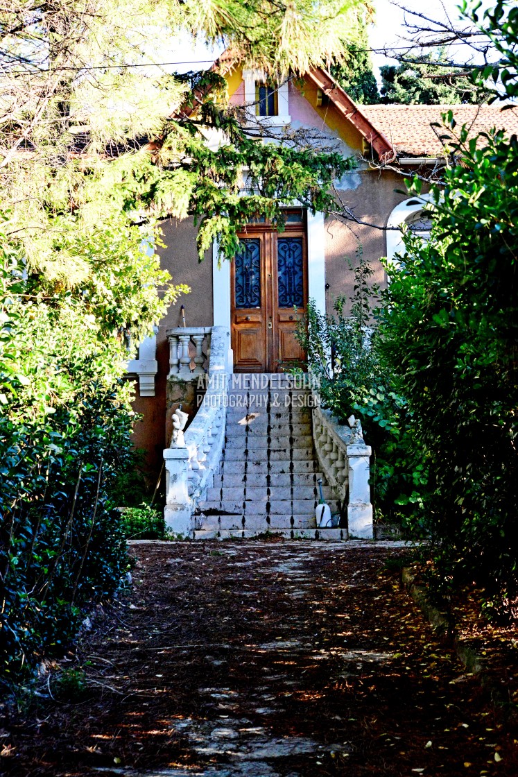 "An entrance to a house" stock image