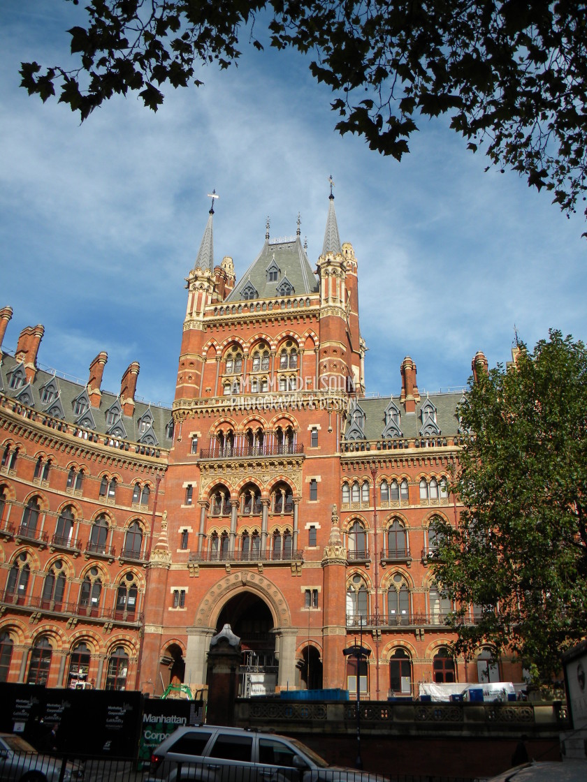 "St. Pancras Renaissance" stock image