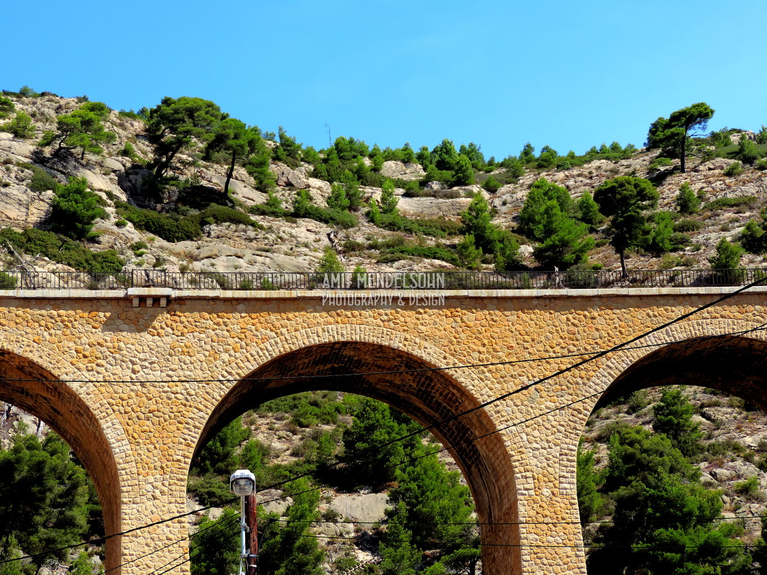 "ensues la redonne" stock image