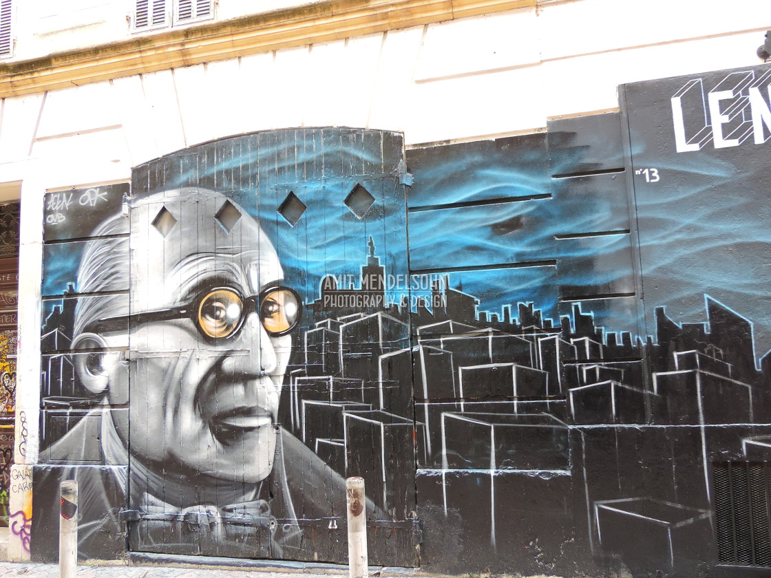 "Mural Marseille - Le corbusier - cours julien" stock image