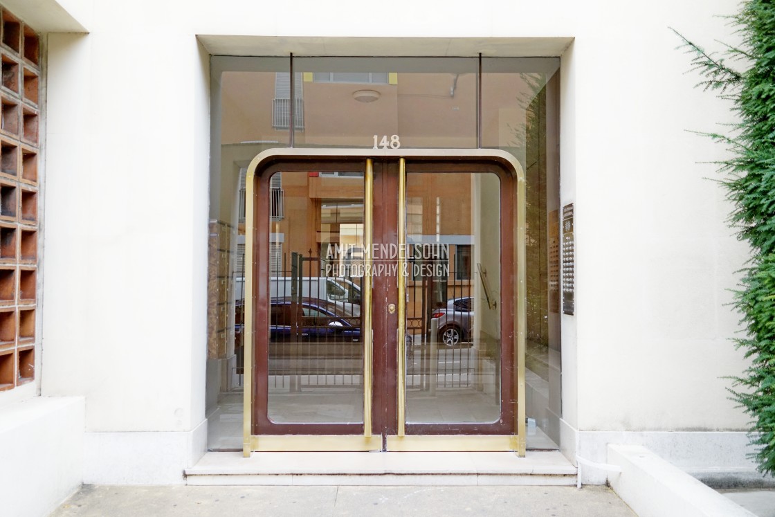 "Art deco door - Marseille" stock image