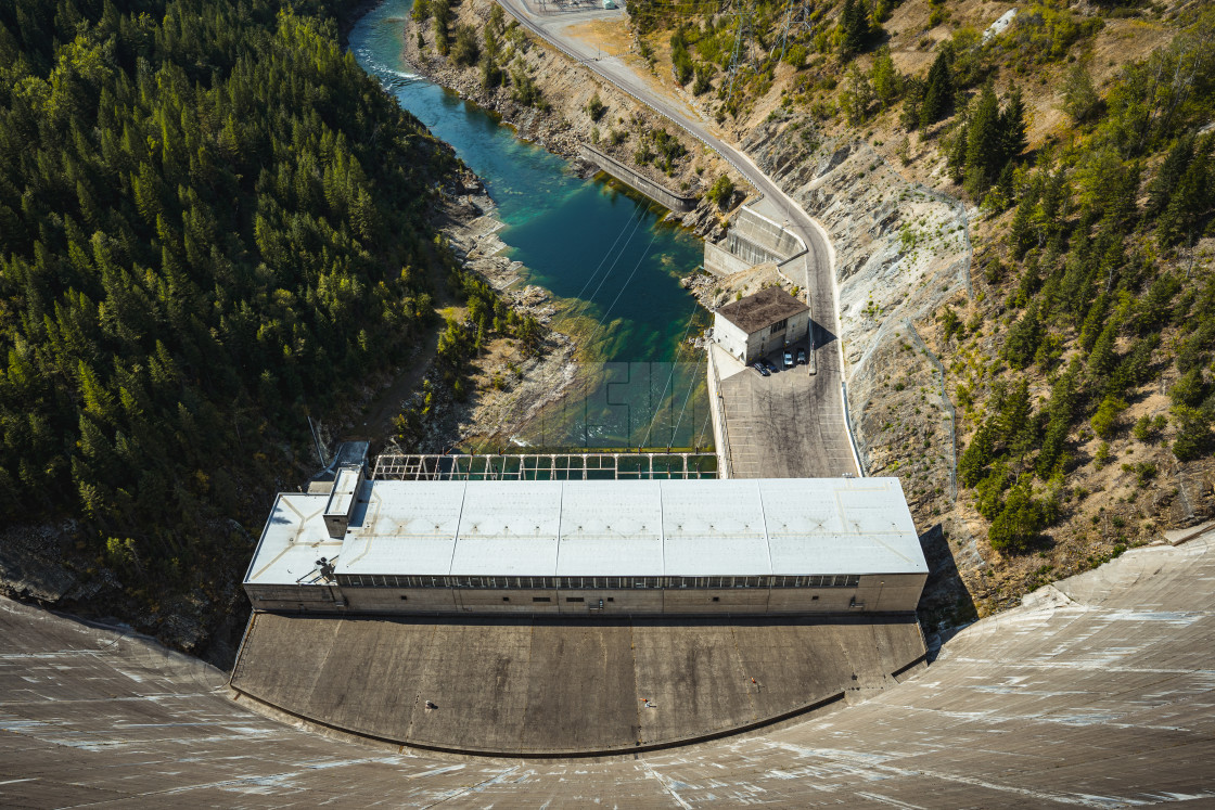 "Looking Down to the Hydroelectric Power Station at Hungry Horse" by Justin Mueller - £10.00 "Looking Down to the Hydroelectric Power Station at Hungry Horse" stock image