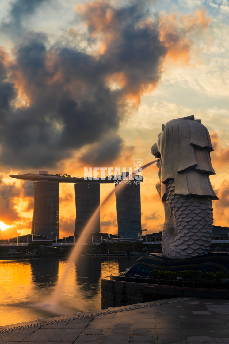 "Singapore Merlion Park downtown Singapore business district" stock image