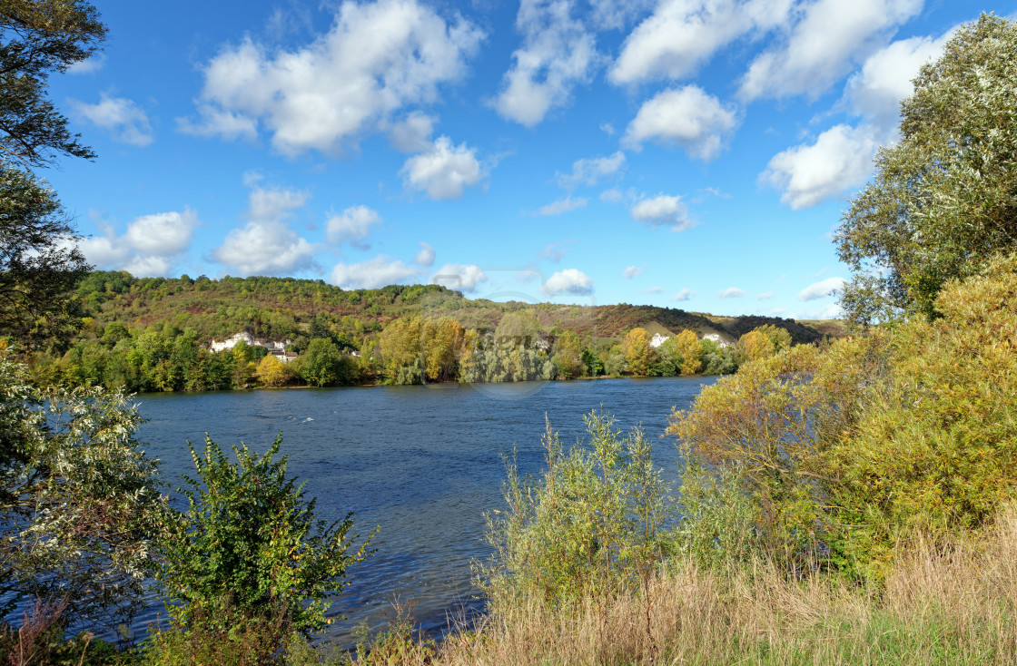 "White cliffs of the Seine river loop" stock image