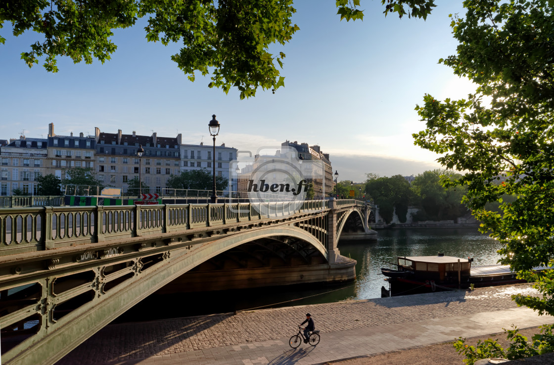 "Sully bridge" stock image