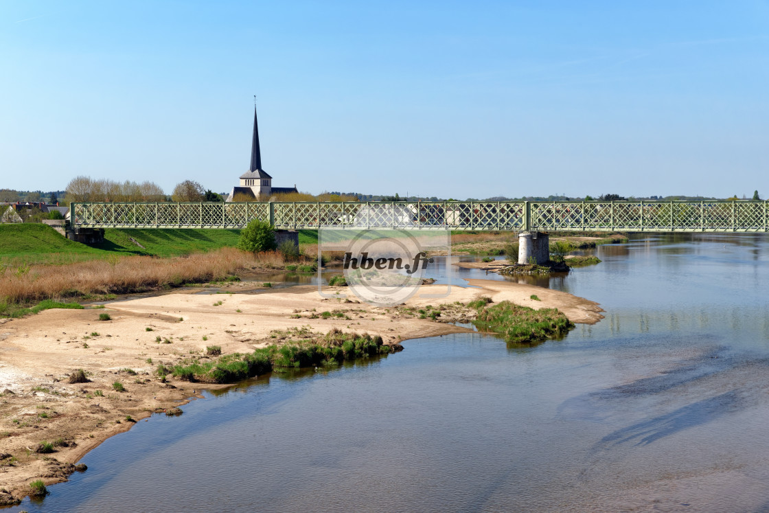 "Sully-sur-Loire bridge" stock image