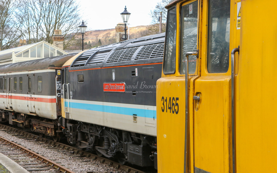 "31465 & 47712 at Stanhope" stock image