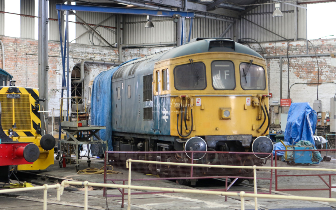 "33108 at Barrow Hill" stock image