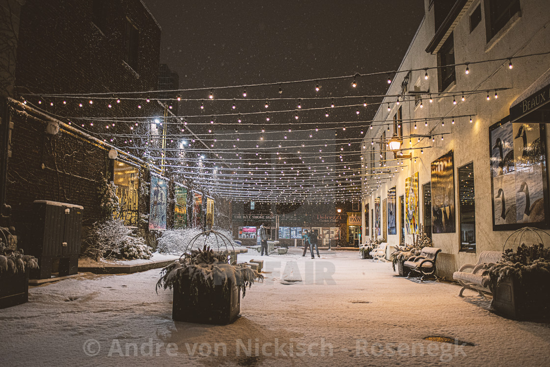 "The Pretty Snow Covered Alley" stock image