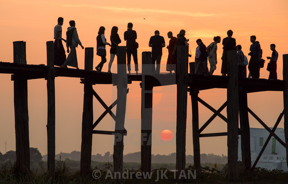 "U Bein Bridge 02" stock image