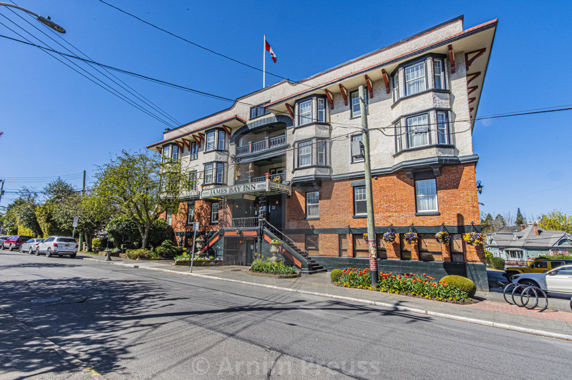 "A Walk Through Victoria's Old Neighbourhoods" by Arnim Preuss - £10.00 "A Walk Through Victoria's Old Neighbourhoods" stock image