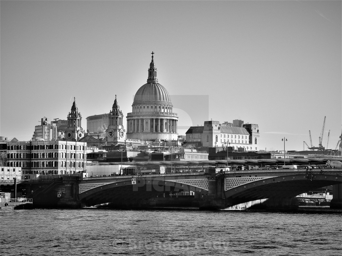 "St Pauls Cathedral" stock image