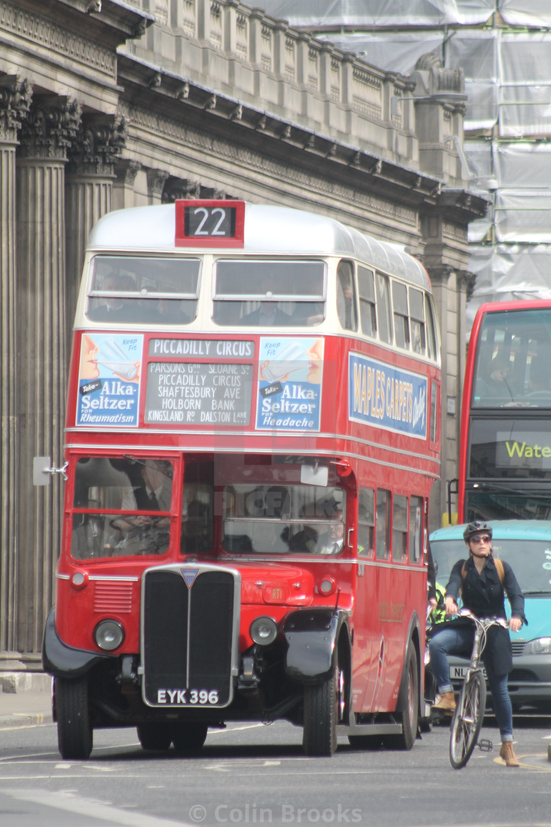 Rt1 Eyk 396 Route 22 Rt75 Day Is Seen At Bank With Modern Traffic License Download Or Print For 25 00 Photos Picfair From 25 october, there will be bus service changes across sydney and surrounding areas, including additional weekly bus services, some route path adjustments. picfair