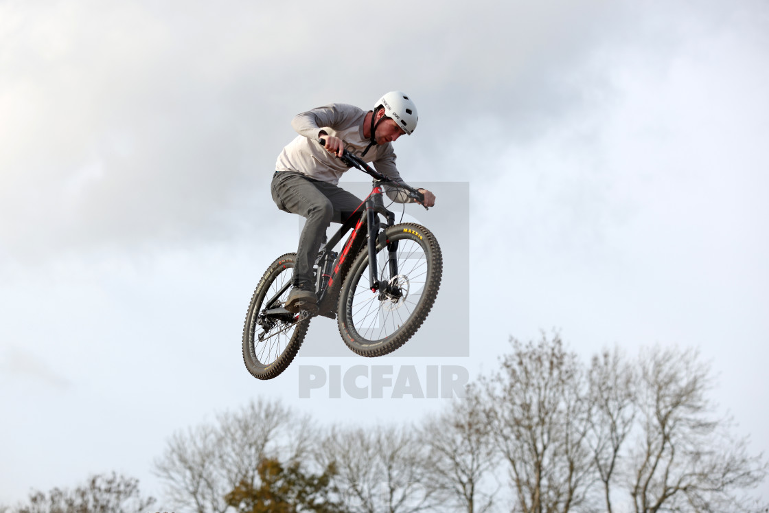 "Fleet BMX 13/11/20" by DD - $6.18 "Fleet BMX 13/11/20" stock image