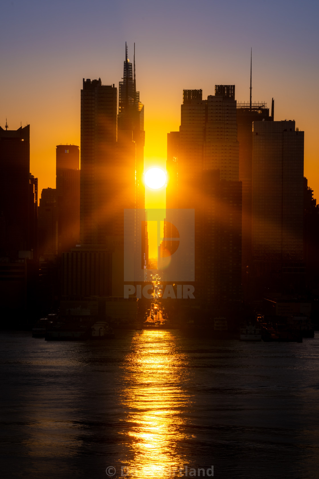 "Manhattan Henge" stock image