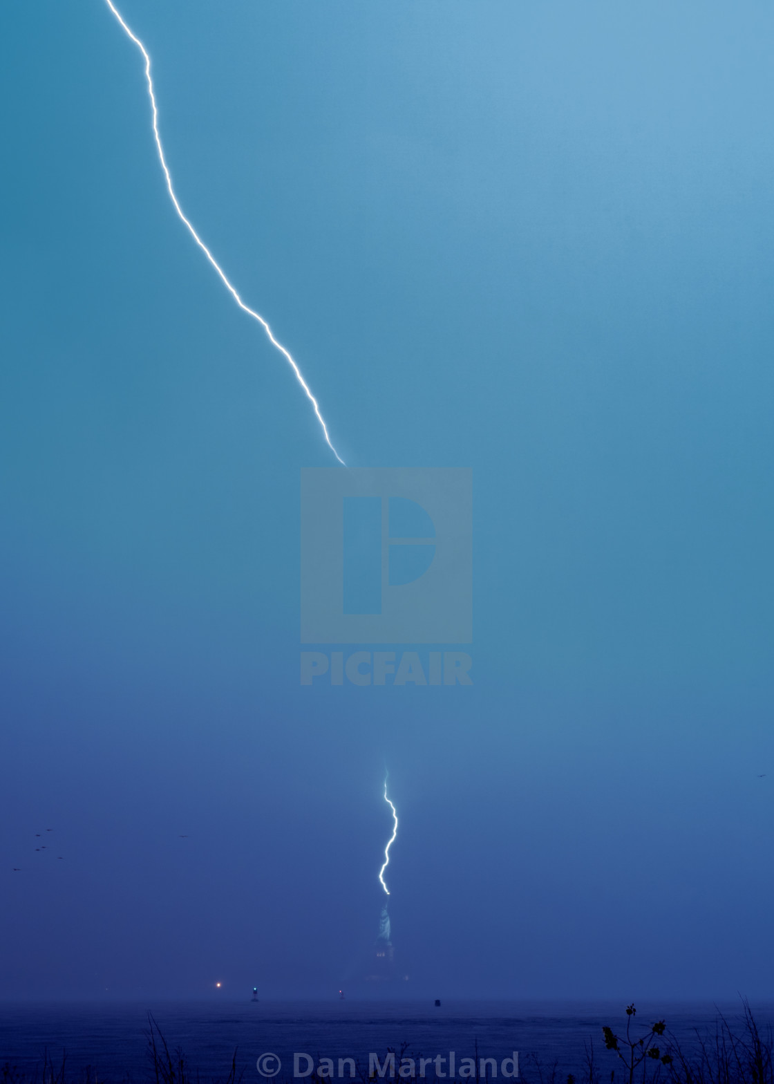 "Lady Liberty Lightning Strike (Wide)" stock image