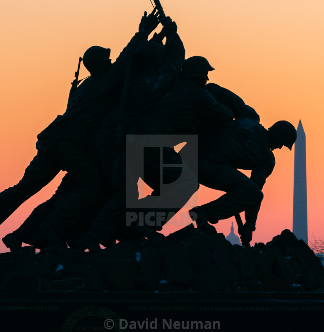 "Iwo Jima Memorial & U.S. Capitol" stock image