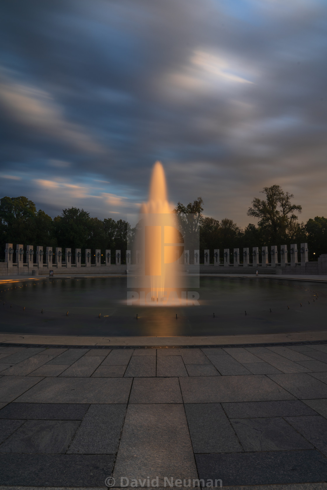 "WWII Memorial" stock image