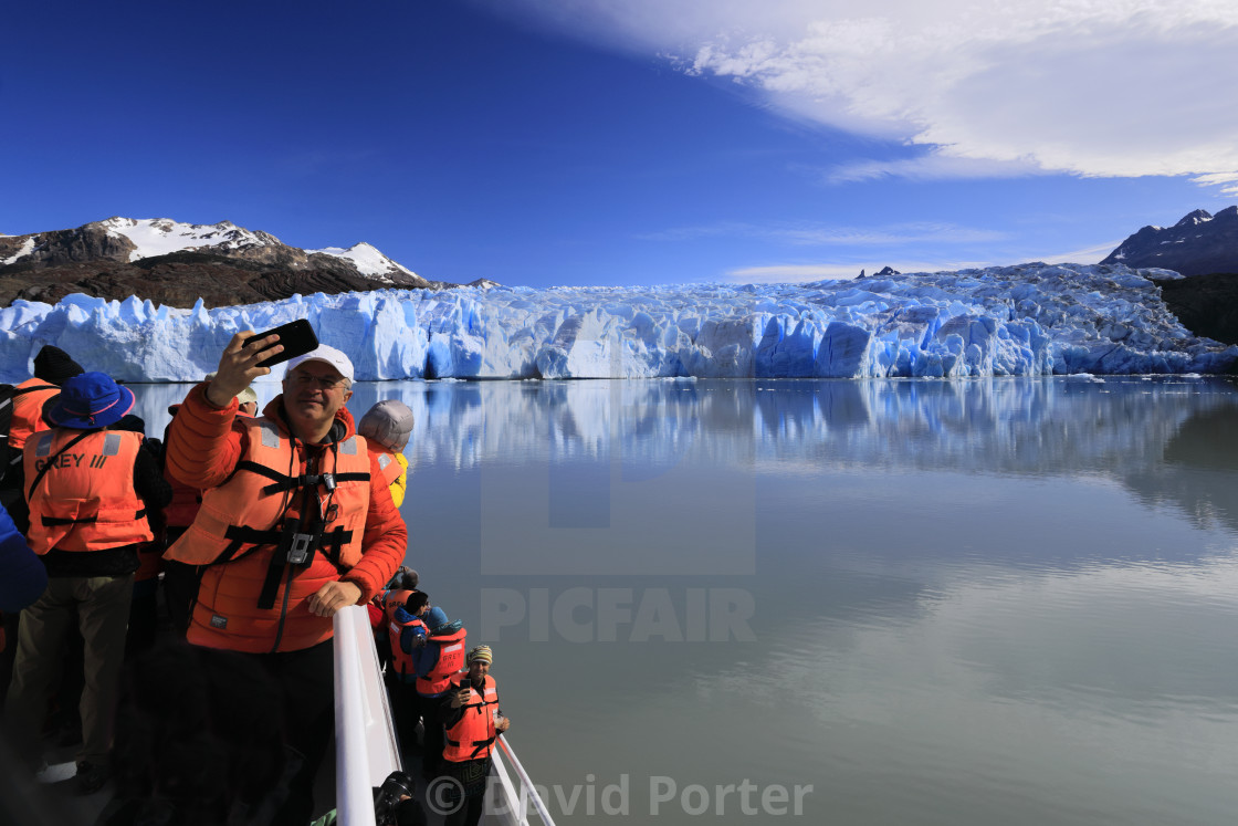 "People on a boat trip at the Grey Glacier, Lago Grey, Torres del Paine..." by David Porter - $18.85 "People on a boat trip at the Grey Glacier, Lago Grey, Torres del Paine..." stock image