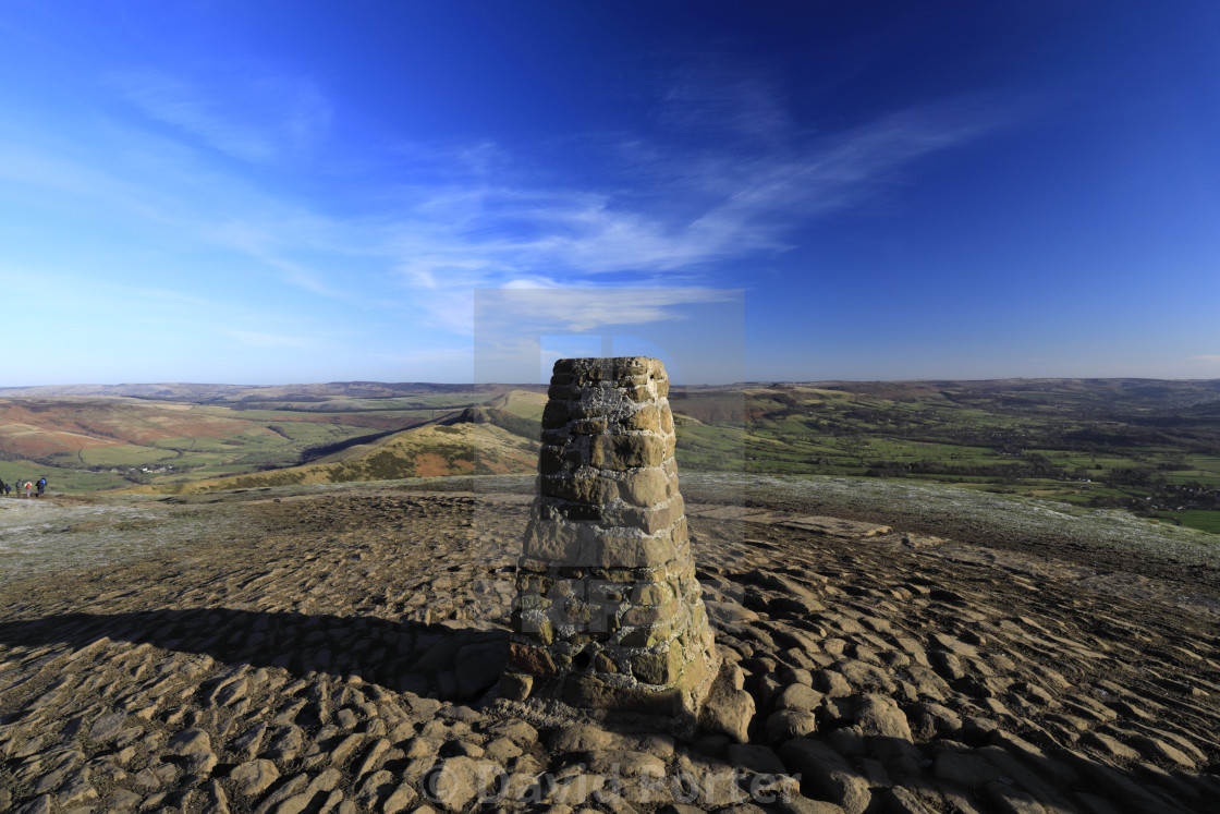 "Walkers at Mam Tor summit cairn, Vale of Castleton, Derbyshire, Peak District..." stock image