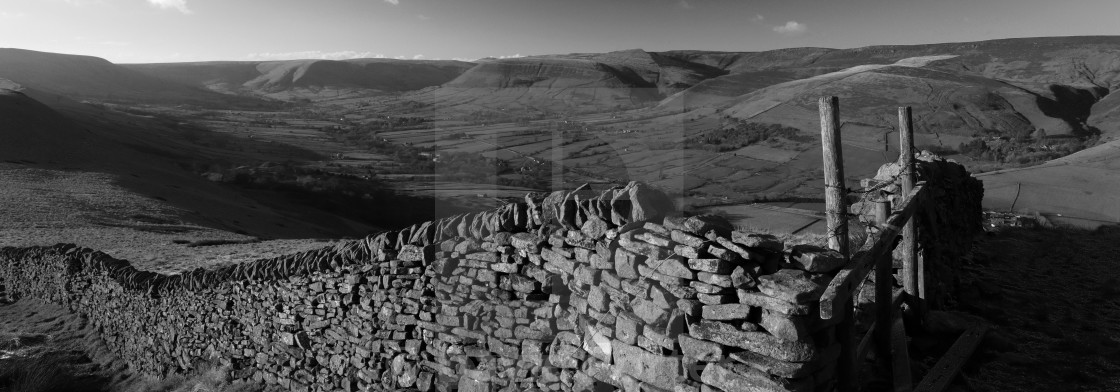 "View over the Edale valley and Edale village, Derbyshire, Peak District..." stock image