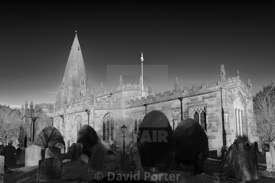 "St Peters church, Hope village, Derbyshire, Peak District National Park,..." stock image