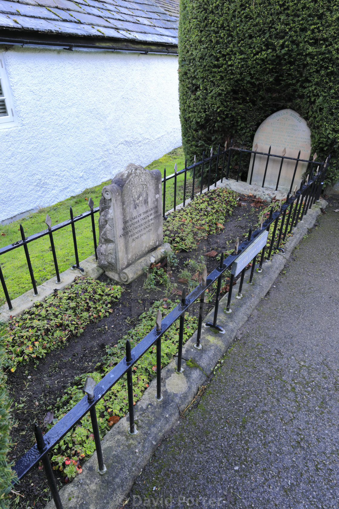 "Little Johns Grave, St Michaels church, Hathersage village, Derbyshire, Peak..." stock image