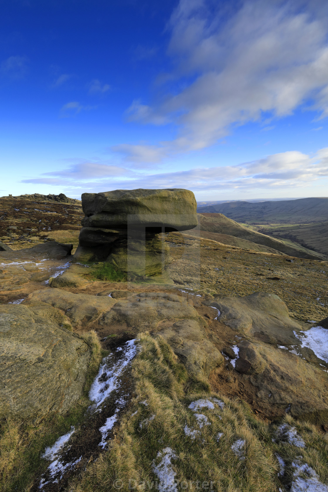"The Noe Stool rock formation on Kinder Scout, Pennine Way, Peak District..." stock image