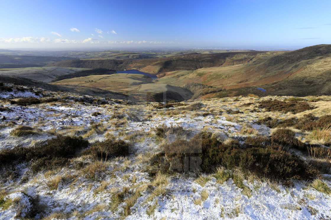 "View to Kinder reservoir over Kinder Scout, Pennine Way, Derbyshire, Peak..." stock image