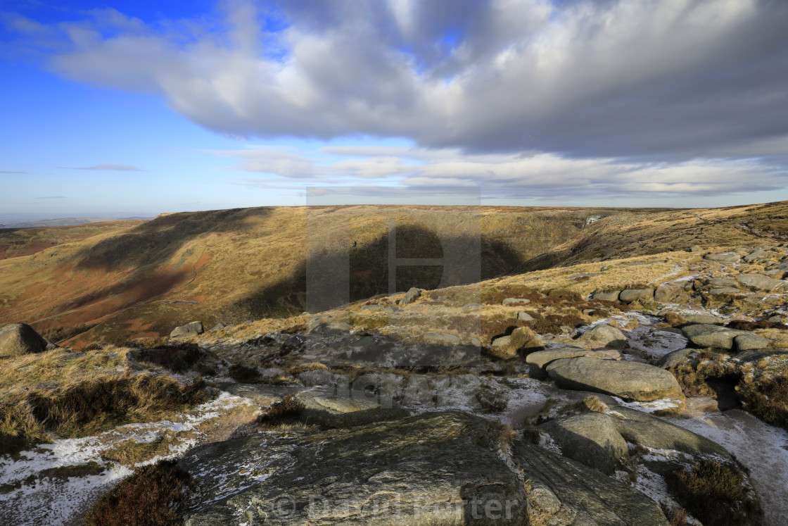 "View to Kinder reservoir over Kinder Scout, Pennine Way, Derbyshire, Peak..." stock image