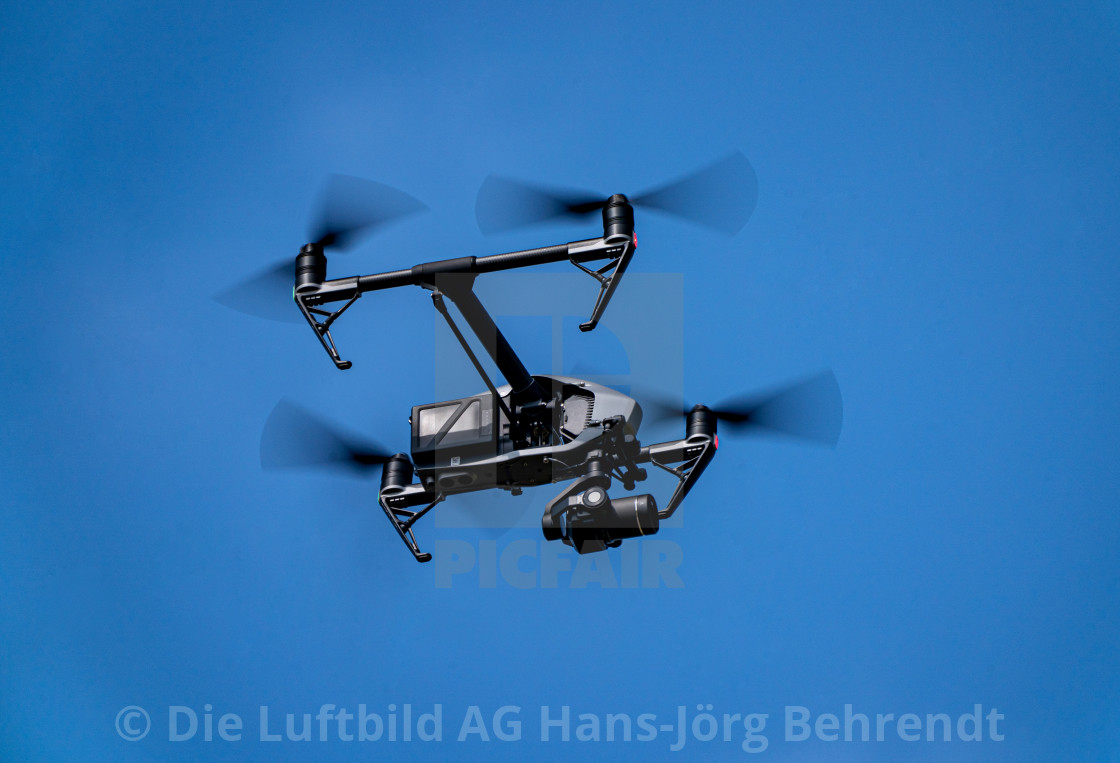 "Drohne in der Luft DJI Inspire 2 Aerial Drones" by Die Luftbild AG Hans-Jörg Behrendt - $1.55 "Drohne in der Luft DJI Inspire 2 Aerial Drones" stock image