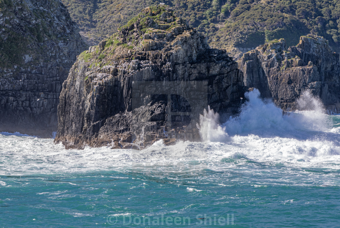 "Waves breaking on rocks at entrance to Marlborough Sounds" by Donaleen Shiell - $12.59 "Waves breaking on rocks at entrance to Marlborough Sounds" stock image