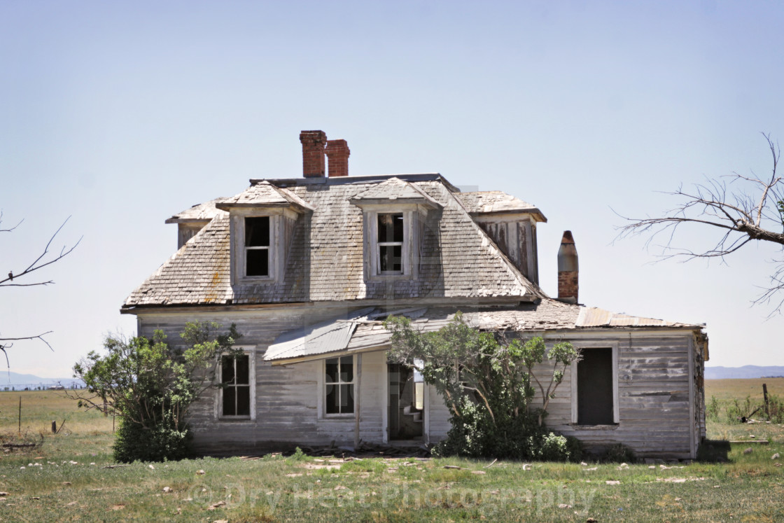 "Abandoned house in Estancia, New Mexico" stock image