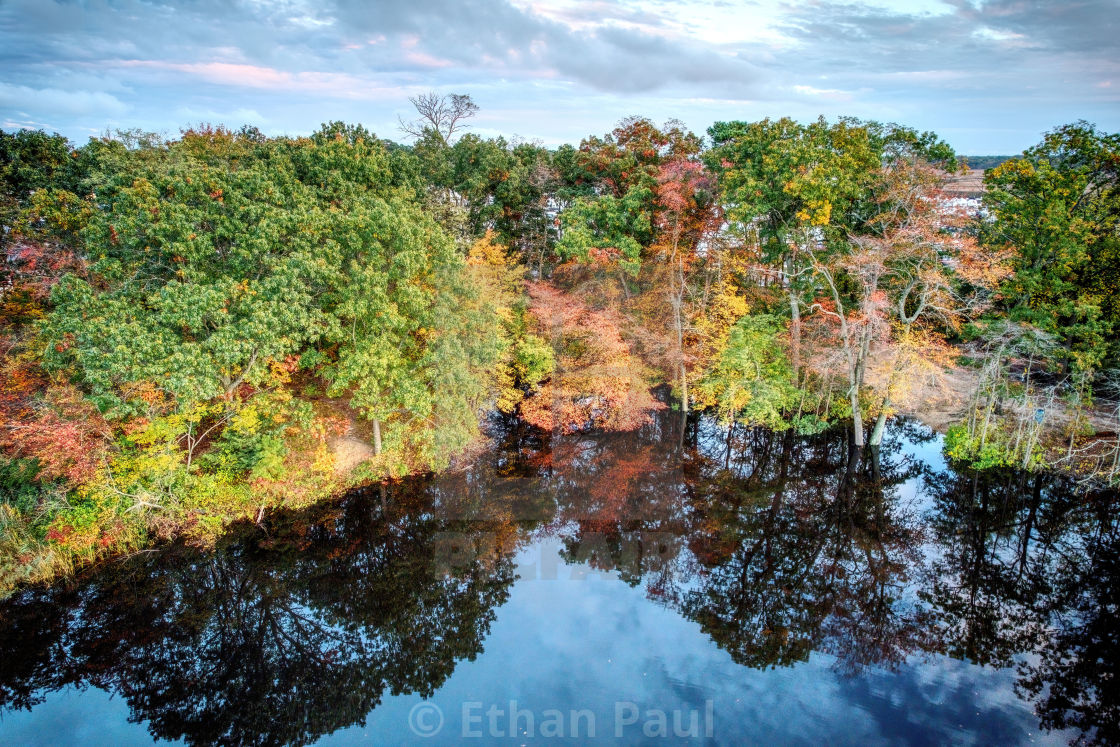 "A VIEW OF THE FALL COLORS ON THE SHORELINE" stock image