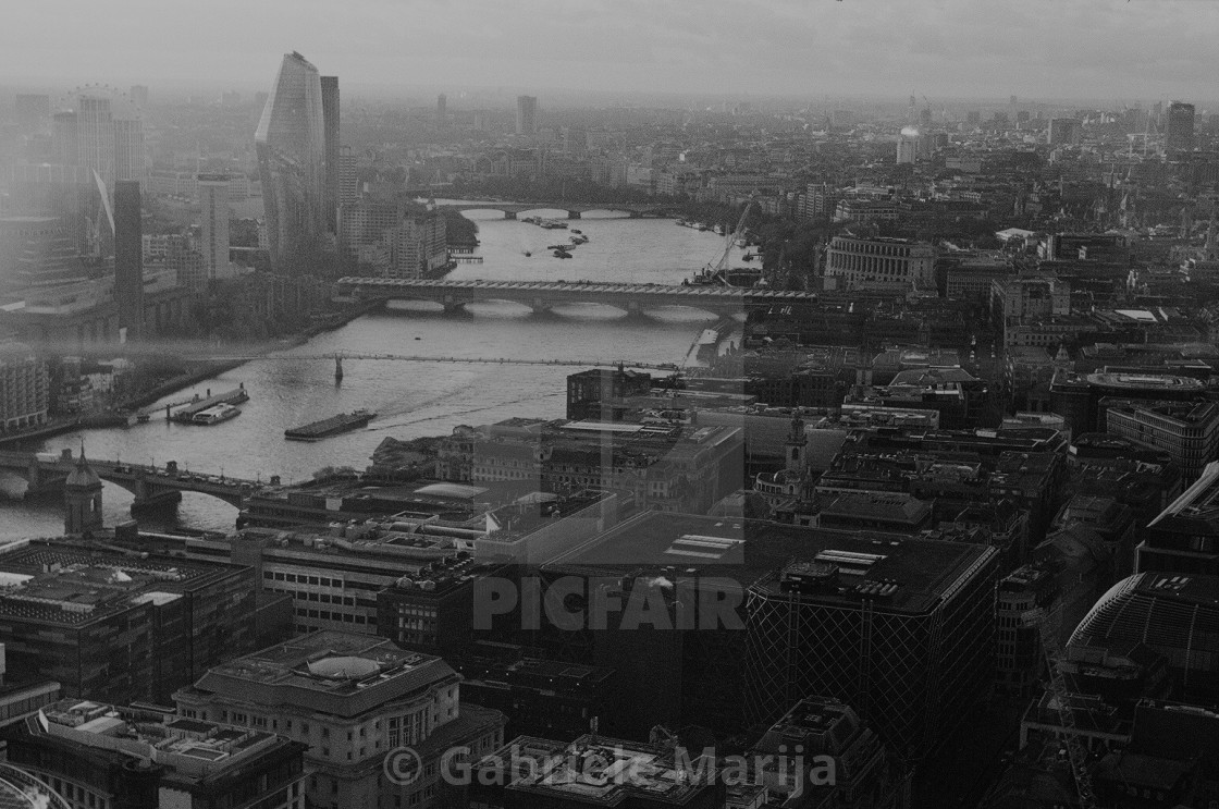 "London panorama (black and white)" by Gabriele Marija - $22.42 "London panorama (black and white)" stock image