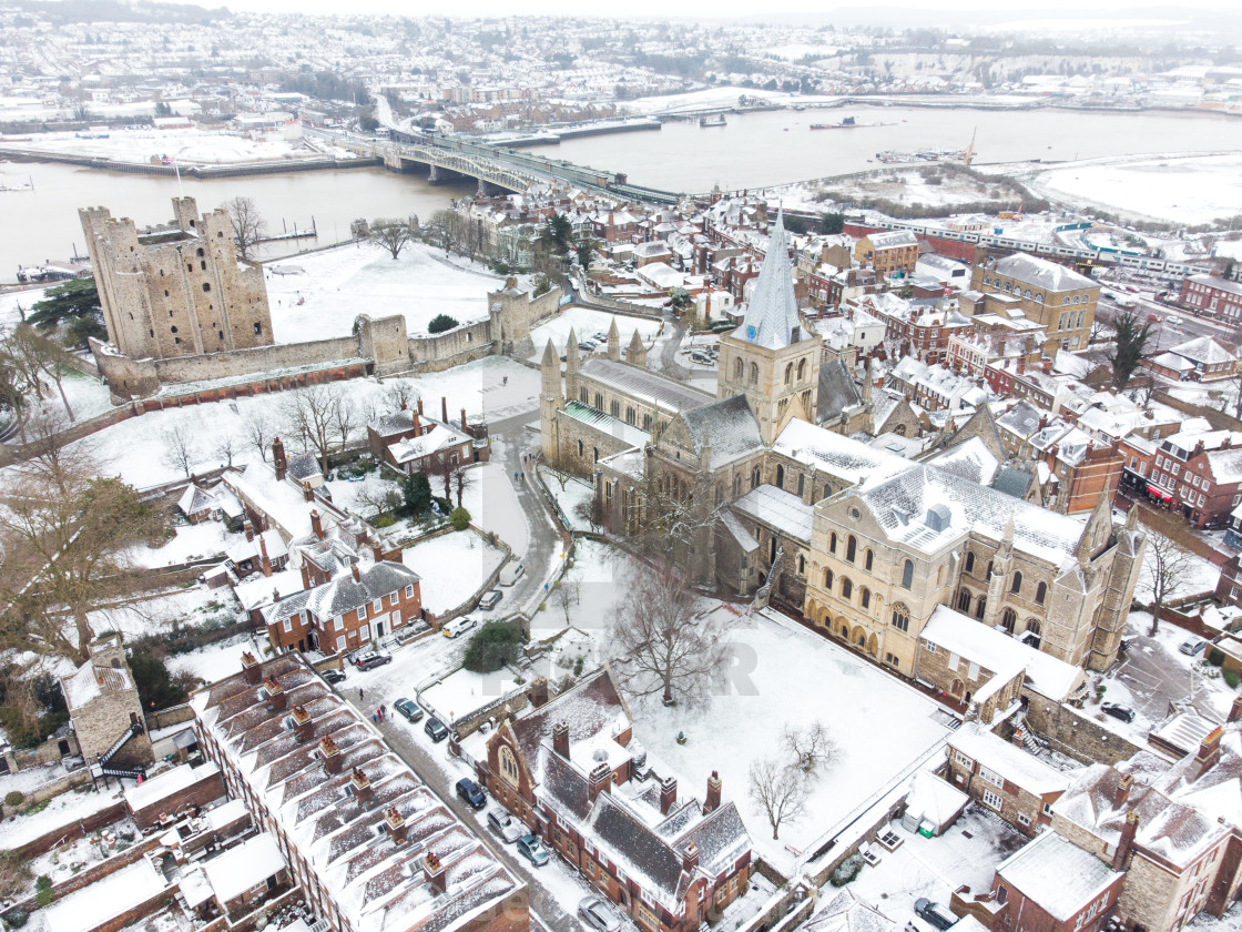 "Rochester Cathedral and Castle in the snow" stock image