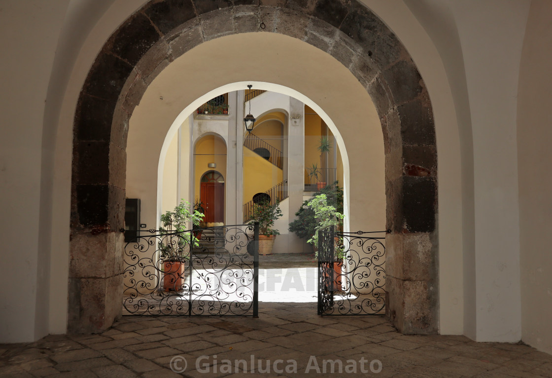 "Capua - Scorcio interno di un palazzo storico" stock image