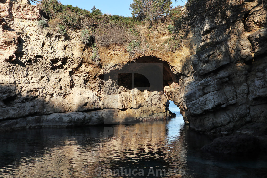 "Sorrento - Scorcio dalla spiaggia di Bagni Regina Giovanna" stock image