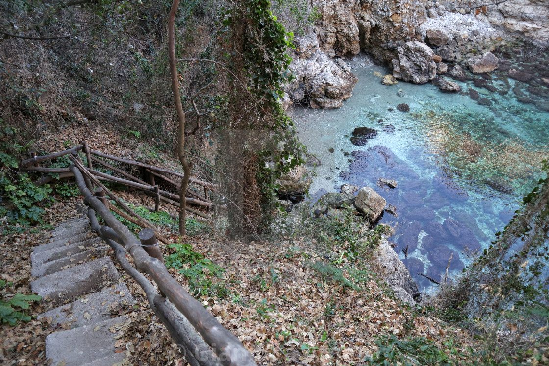 "Sorrento - Spiaggia dei Bagni Regina Giovanna dalla scala di accesso" stock image