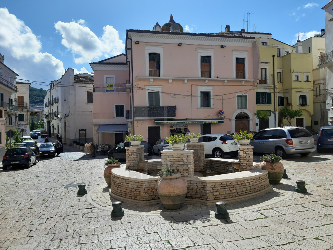 "Rodi Garganico - Piazza principale del centro storico" stock image