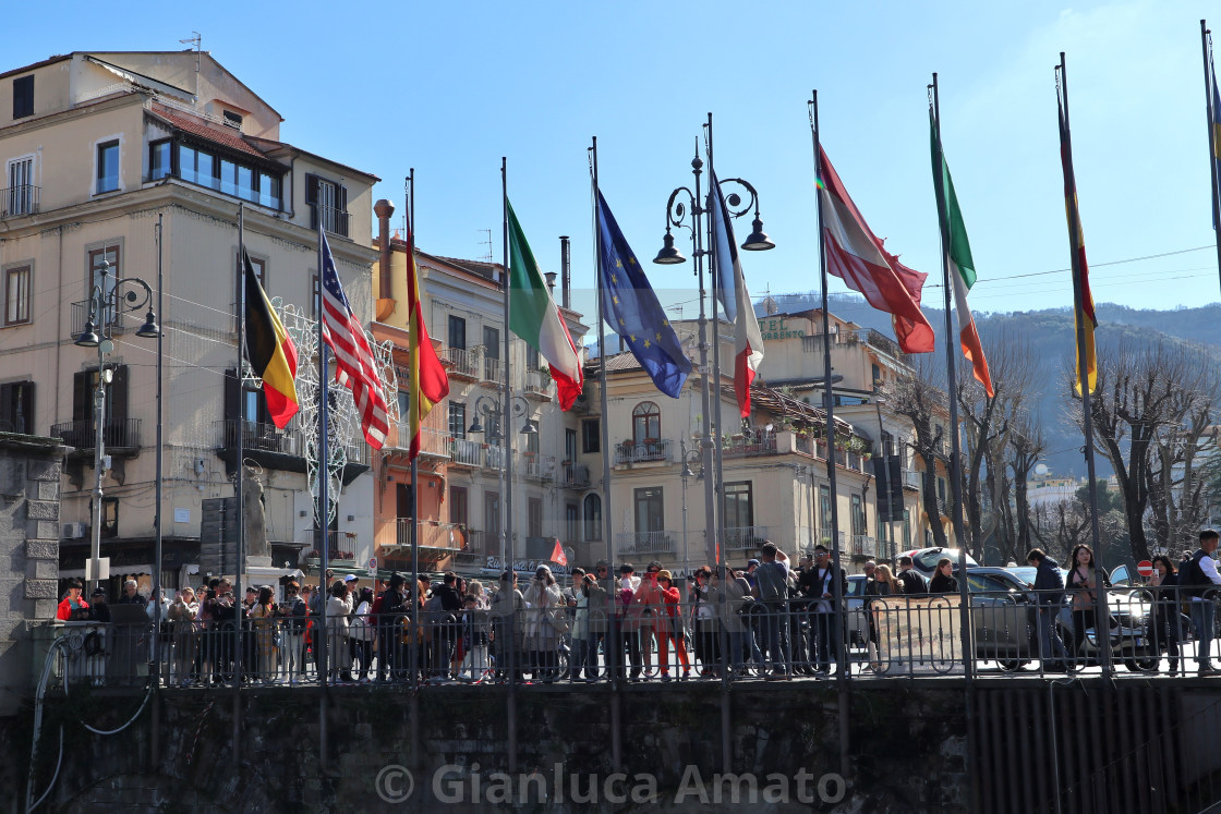 "Sorrento - Turisti in Piazza Tasso" stock image