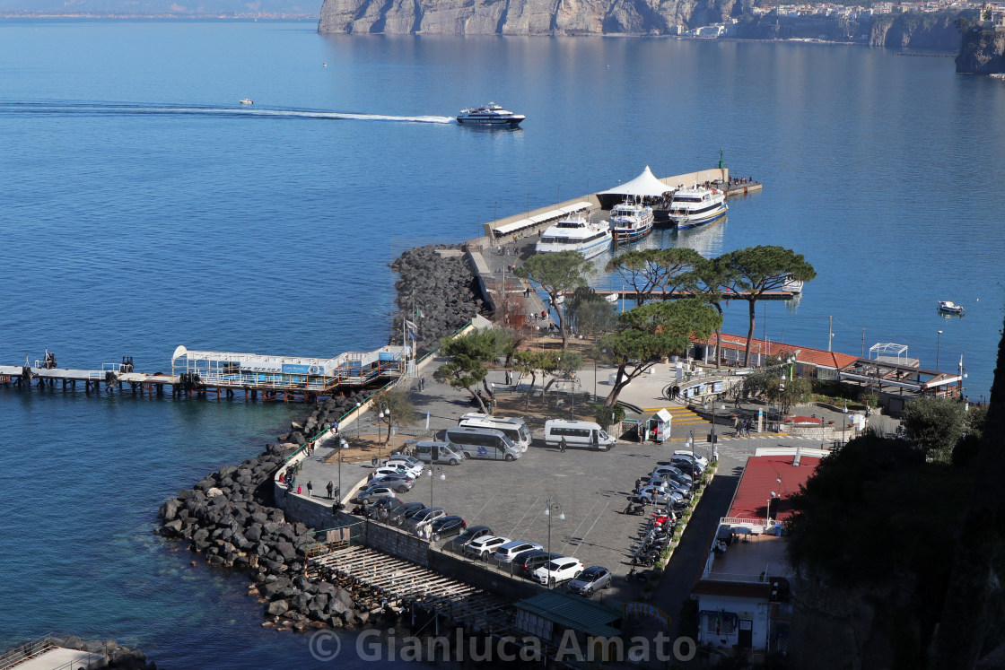 "Sorrento - Aliscafo in arrivo al porto" stock image