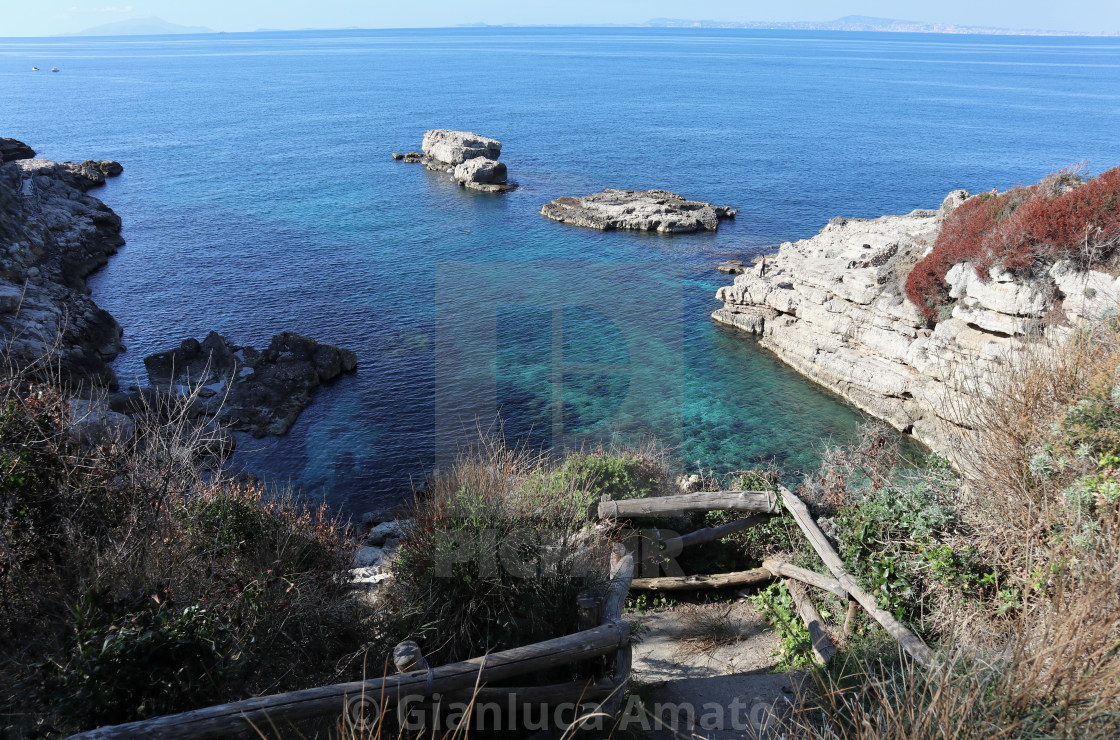 "Sorrento - Scala di accesso ai Bagni Regina Giovanna" stock image