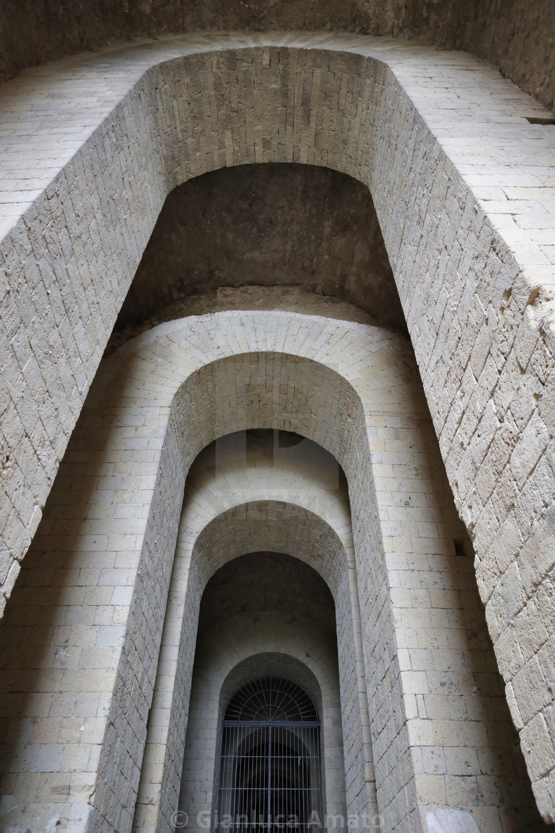 "Napoli - Arcate all'ingresso della Grotta di Seiano" stock image