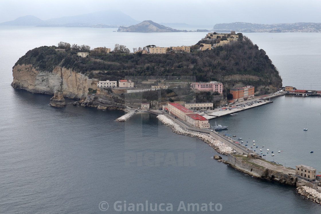 "Napoli - Isola di Nisida dal Parco Virgiliano" stock image