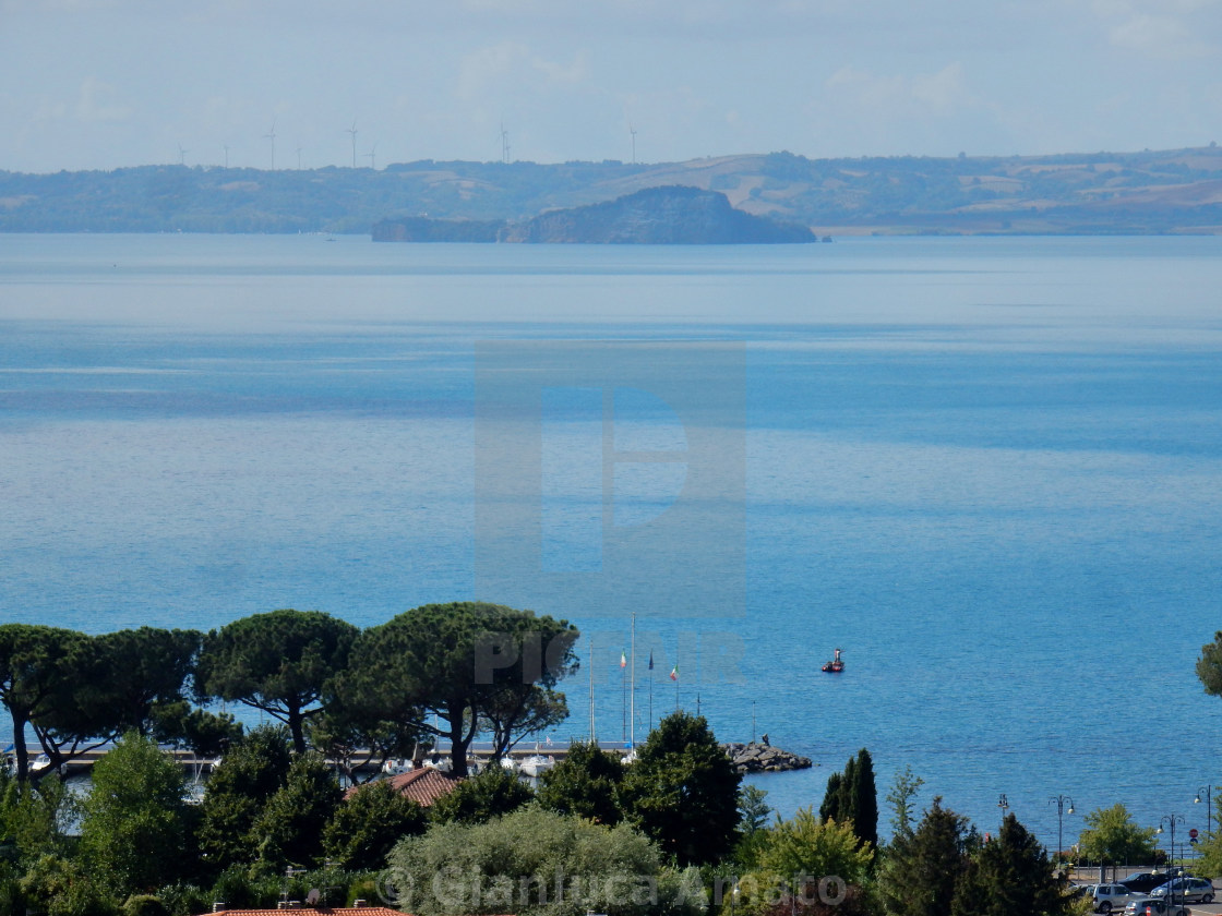 "Bolsena - Scorcio panoramico del lago" stock image